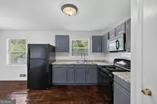 899 E Glochester Pl, Norcross, GA 30071 - Photo 10