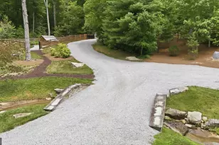 383 Bull Frog Ln, Clayton, GA 30525 - Photo 4