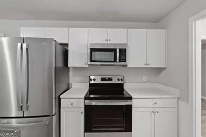 2115 Pine Knoll Circle NE, Conyers, GA 30013 - Photo 14