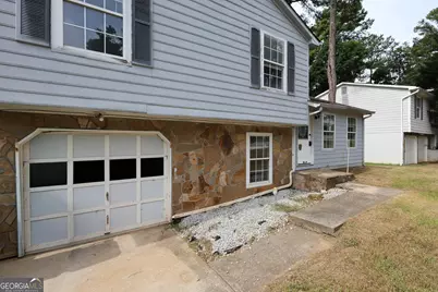 5589 Emerald Glen, Stone Mountain, GA 30088 - Photo 8