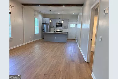 31 Mildred Place NW, Atlanta, GA 30318 - Photo 2