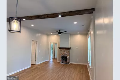 31 Mildred Place NW, Atlanta, GA 30318 - Photo 6