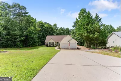 121 Mill Creek Cove, Dawsonville, GA 30534 - Photo 10