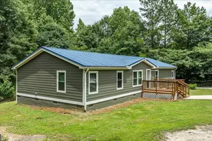 274 E Wright St, Winder, GA 30680 - Photo 22