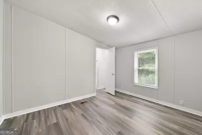 274 E Wright Street, Winder, GA 30680 - Photo 6