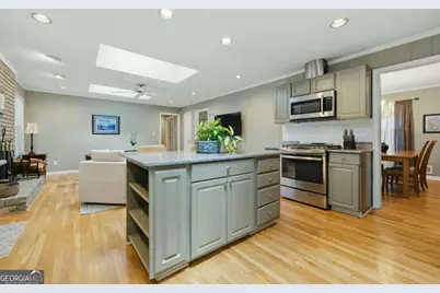 734 Huntington Place SE, Marietta, GA 30067 - Photo 8