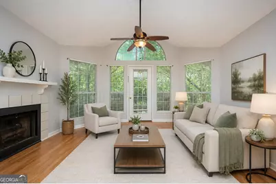 915 Wentworth Court, Johns Creek, GA 30022 - Photo 2