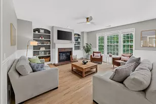 242 Independence Ln, Peachtree City, GA 30269 - Photo 2