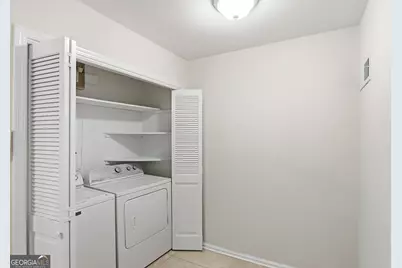 53 Chaumont Square NW, Atlanta, GA 30327 - Photo 22