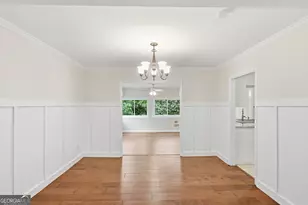 53 Chaumont Square NW, Atlanta, GA 30327 - Photo 8