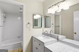 53 Chaumont Square NW, Atlanta, GA 30327 - Photo 26