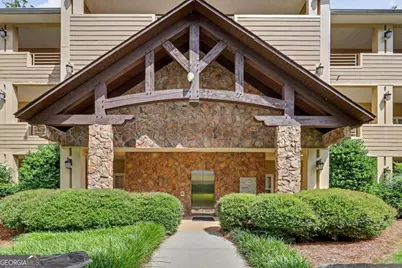 112 Gleneagle Court #303, Clayton, GA 30525 - Photo 2