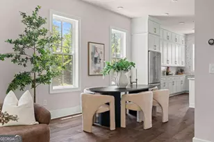 574 Boulevard Pl NE, Atlanta, GA 30308 - Photo 2