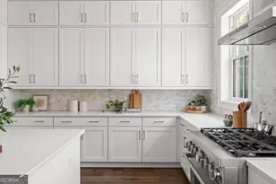 574 Boulevard Pl NE, Atlanta, GA 30308 - Photo 14
