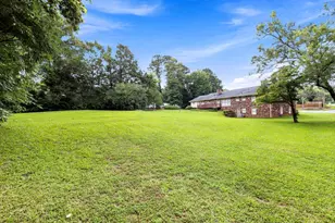 2405 Post Oak Tritt Rd, Marietta, GA 30062 - Photo 34
