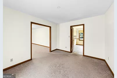 2405 Post Oak Tritt Road, Marietta, GA 30062 - Photo 8