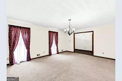 2405 Post Oak Tritt Road, Marietta, GA 30062 - Photo 6