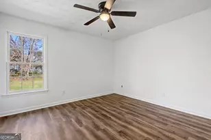 608 S Jeff Davis Dr, Fayetteville, GA 30215 - Photo 22