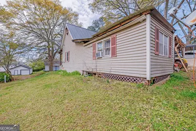 5408 Spring Street, Flowery Branch, GA 30542 - Photo 2