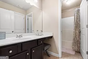 3923 King Fisher Dr, Atlanta, GA 30349 - Photo 14