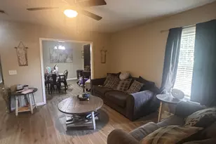 2723 Altama Ave, Brunswick, GA 31520 - Photo 2