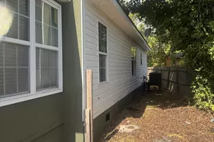 2723 Altama Ave, Brunswick, GA 31520 - Photo 16