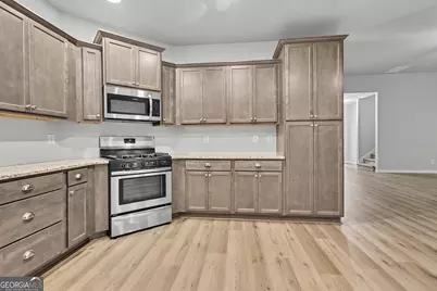 270 Southridge, Senoia, GA 30276 - Photo 14