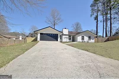 103 Bay Point, Peachtree City, GA 30269 - Photo 2
