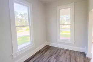 809 Mary St, Waycross, GA 31503 - Photo 12