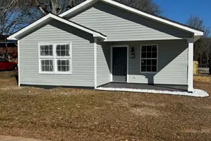 16 Kidd St, Newnan, GA 30263 - Photo 2