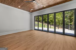 503 Point Rd, Westminster, SC 29693 - Photo 14