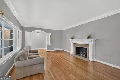 5274 Powers Ferry Road NW, Sandy Springs, GA 30327 - Photo 8