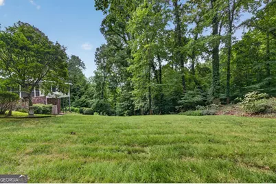 5274 Powers Ferry Road NW, Sandy Springs, GA 30327 - Photo 34