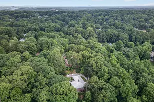 5274 Powers Ferry Rd NW, Sandy Springs, GA 30327 - Photo 38