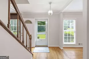 471 Surrey Pl, Marietta, GA 30068 - Photo 4