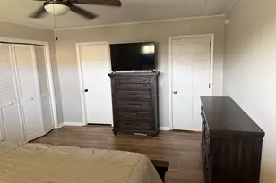 1214 E Barnard St, Glennville, GA 30427 - Photo 24