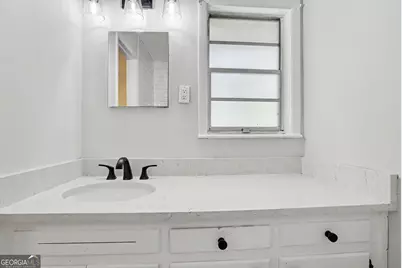 3535 Roswell Road NE #E2, Atlanta, GA 30305 - Photo 10