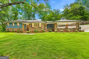1223 Rosedale St, Toccoa, GA 30577 - Photo 1