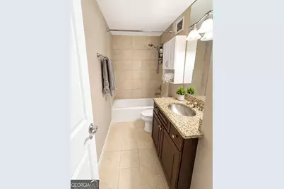 2479 Peachtree Road NE #APT 1003, Atlanta, GA 30305 - Photo 8