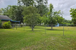 410 Weeks St, Wadley, GA 30477 - Photo 36