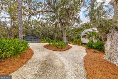 6201 Frederica Road, Saint Simons, GA 31522 - Photo 10