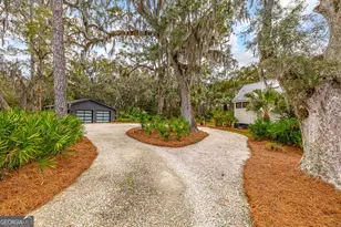 6201 Frederica Rd, Saint Simons, GA 31522 - Photo 10