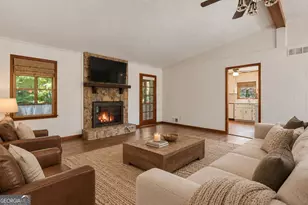 2448 Annandale Dr, Marietta, GA 30066 - Photo 4