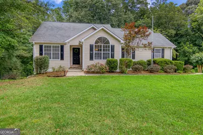 28 Pecan Lake Court, Sharpsburg, GA 30277 - Photo 1