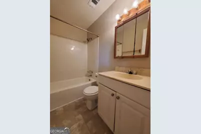 9141 Trail Court, Jonesboro, GA 30238 - Photo 10