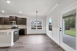 102 Laney Dr, Carrollton, GA 30117 - Photo 4
