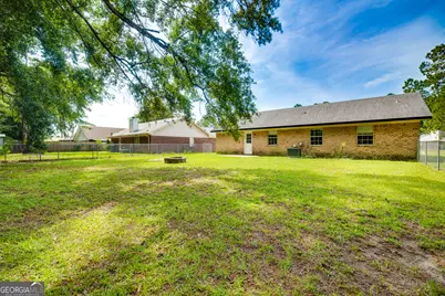 1076 Desert Shield Street, Hinesville, GA 31313 - Photo 4