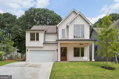 2471 Edwards Drive NW, Atlanta, GA 30318 - Photo 2