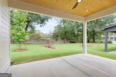 2471 Edwards Drive NW, Atlanta, GA 30318 - Photo 38