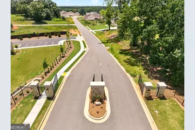 2528 Malcom Estates Drive #11, Bogart, GA 30622 - Photo 4